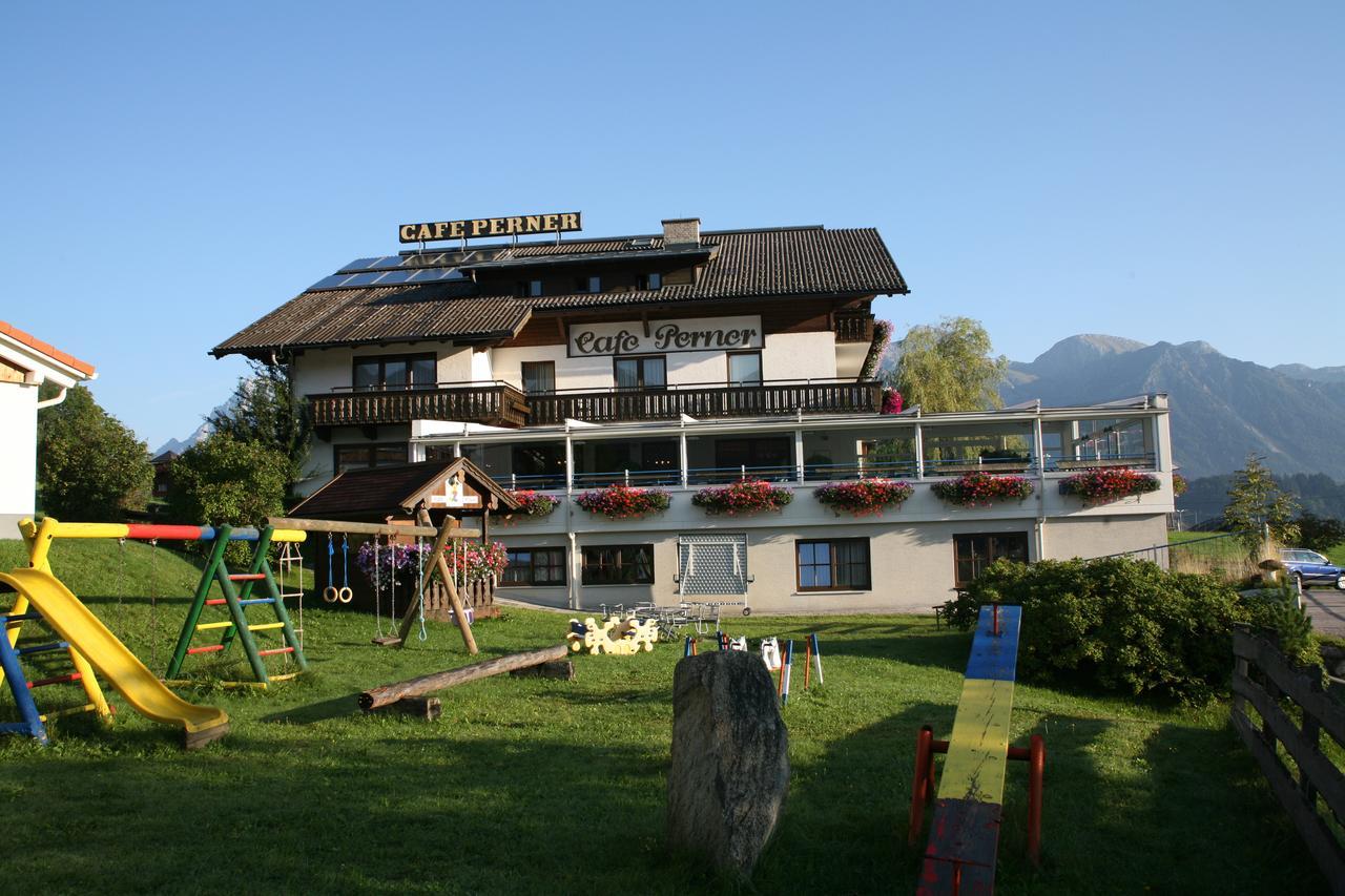 Hotel-Cafe Perner Schladming Exterior foto
